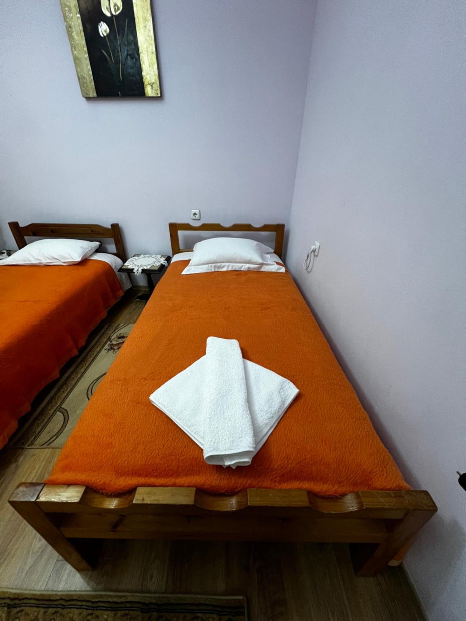 Luigi Guest House Gjirokastër Eksteriør billede