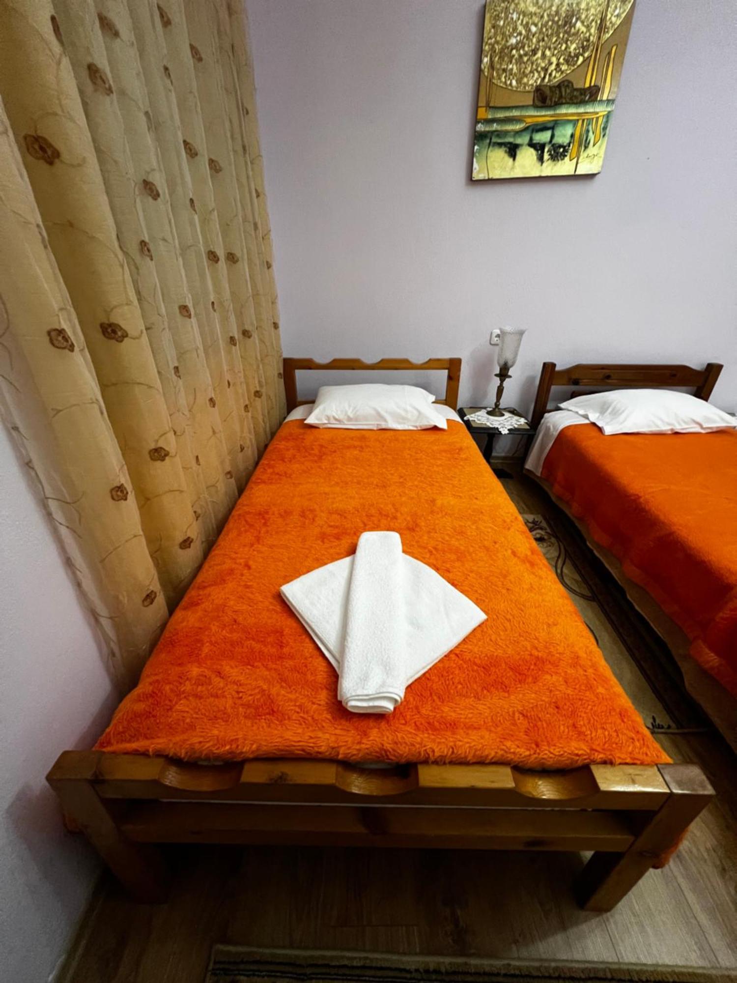 Luigi Guest House Gjirokastër Eksteriør billede
